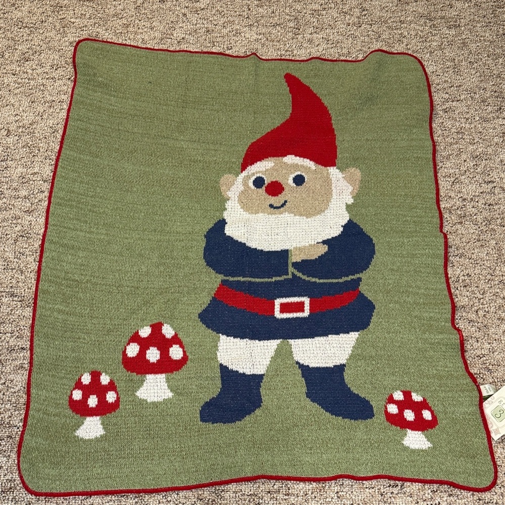 Gnome Design Green Throw Blanket